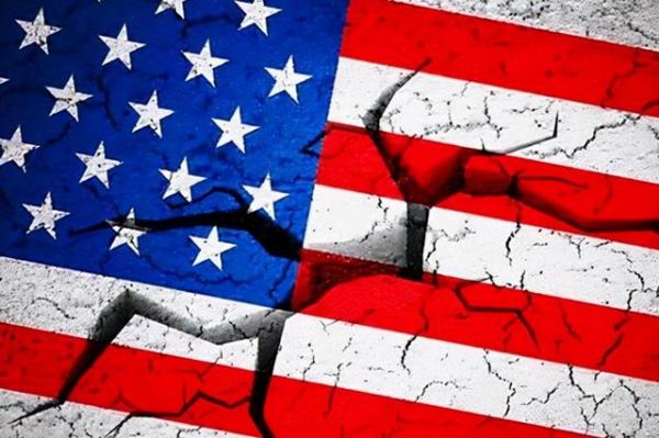 美国解体大局已定?美国人发现很不对劲,会以内战形式一分为二
