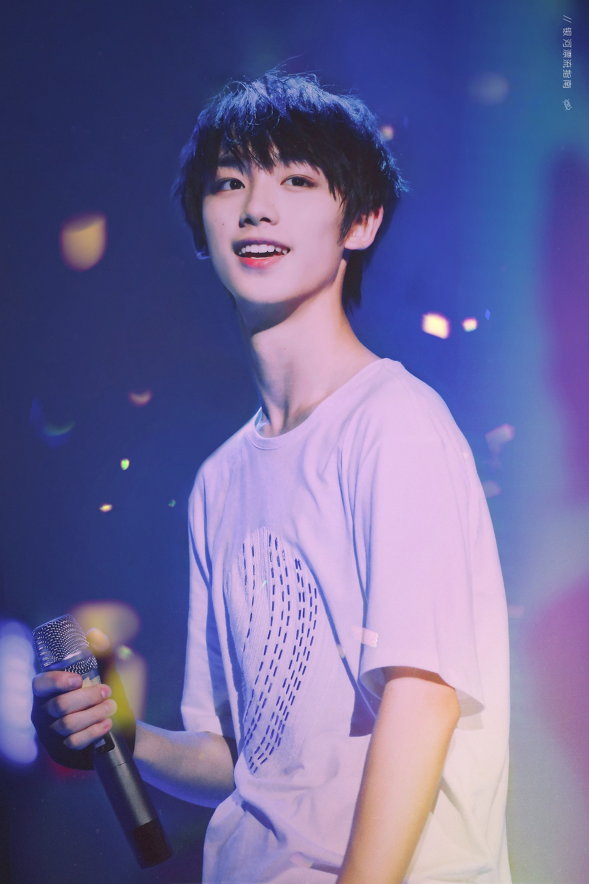 丁程鑫出圈图真的太多了吧!好多出圈万转神图