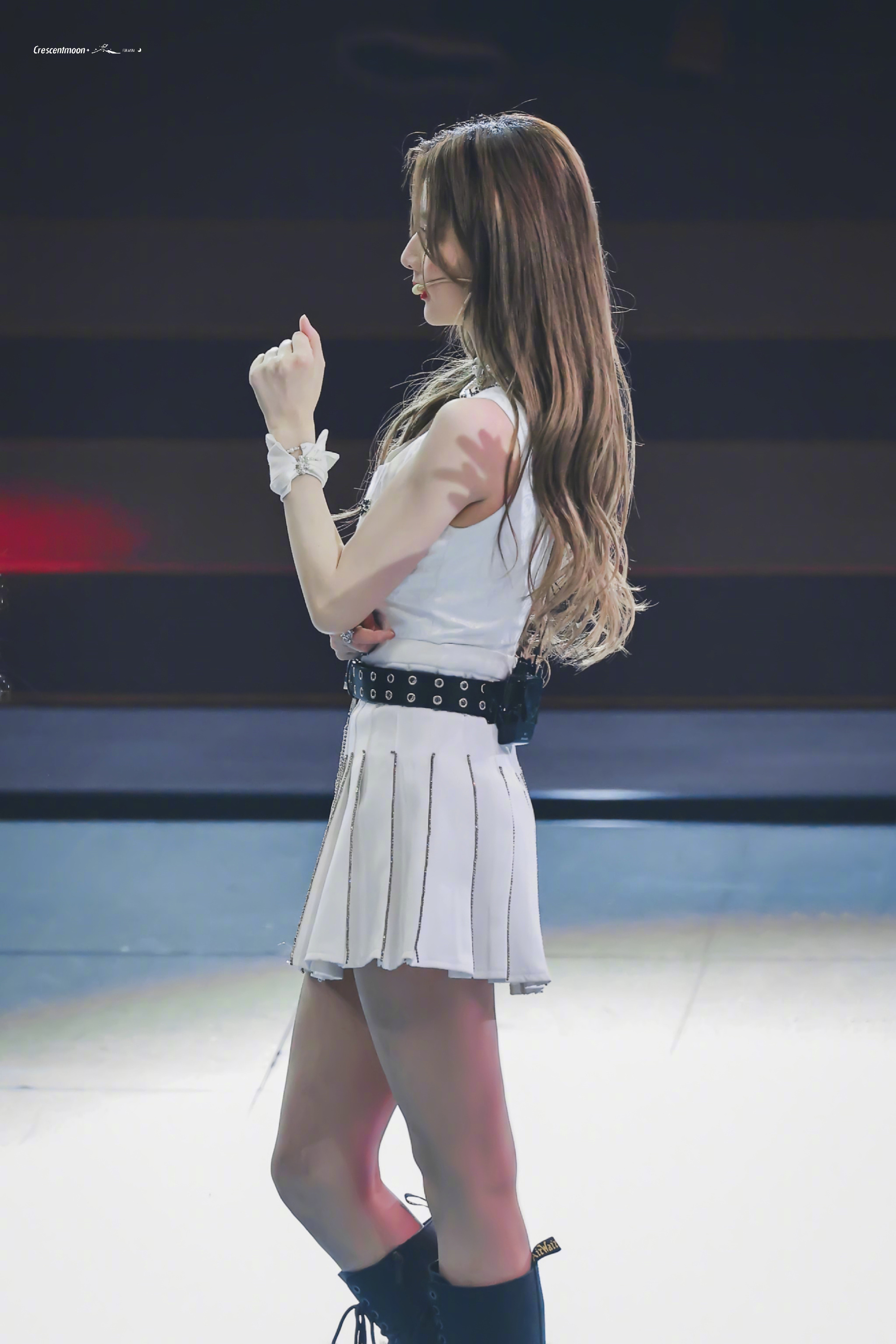 赵粤今日份超新星开场舞饭拍是谁的眼睛不听话了我不说