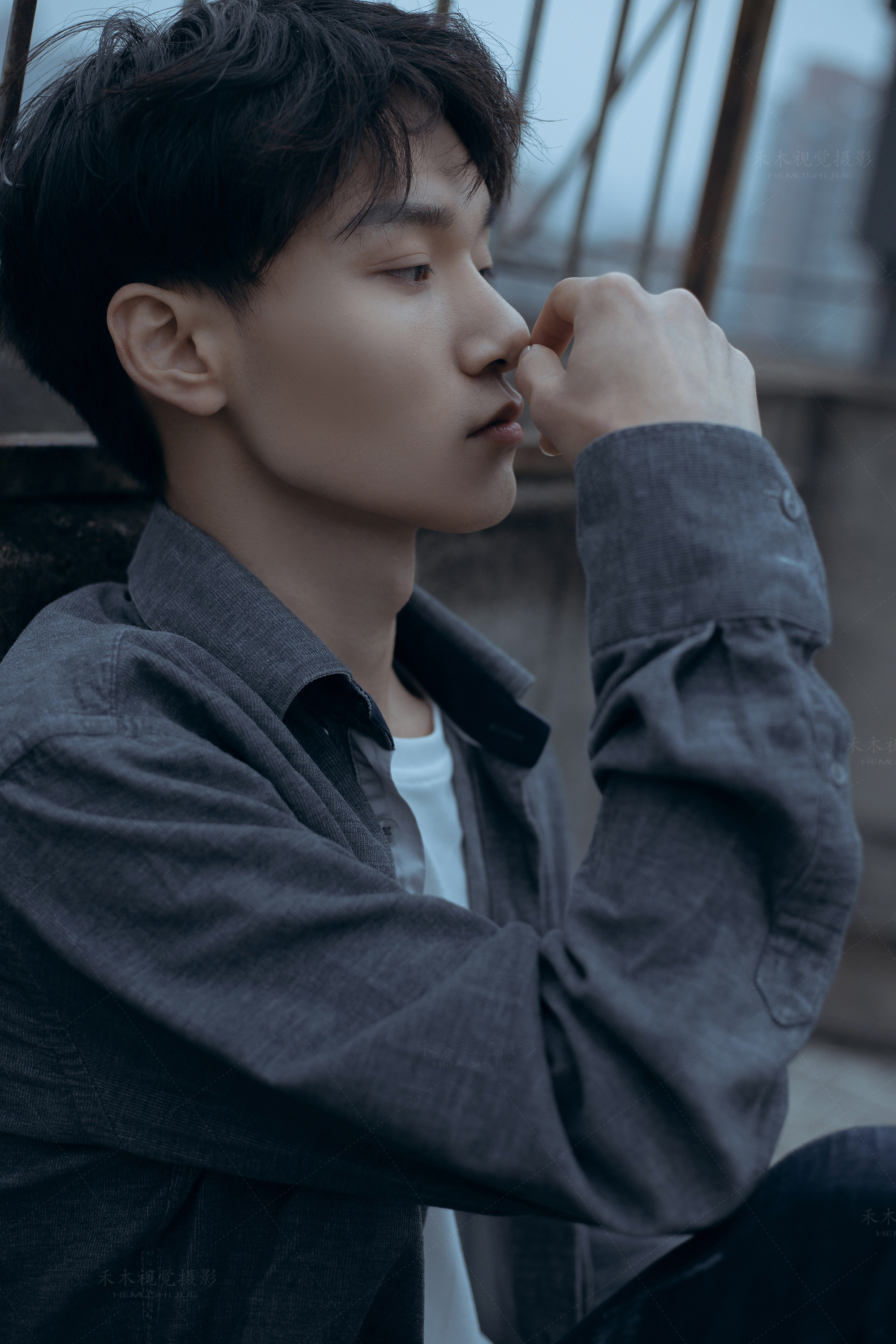 天台情绪片男生写真|西安写真__财经头条