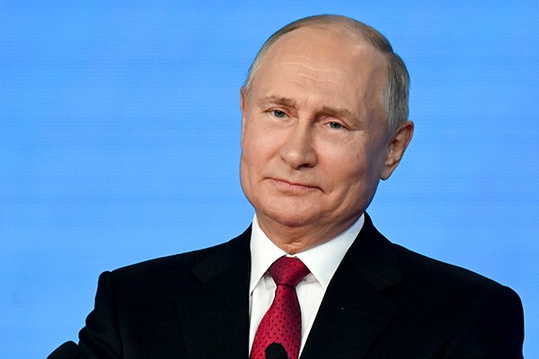 美媒:开战后俄军坦克会第一时间进入乌克兰,不到一天就占领基辅休闲区蓝鸢梦想 - Www.slyday.coM 美媒:开战后俄军坦克会第一时间进入乌克兰,不到一天就占领基辅休闲区蓝鸢梦想 - Www.slyday.coM