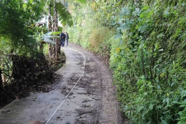安全带=生命带!看完这些真实案例,你知道安全带的重要性了吗?休闲区蓝鸢梦想 - Www.slyday.coM 安全带=生命带!看完这些真实案例,你知道安全带的重要性了吗?休闲区蓝鸢梦想 - Www.slyday.coM