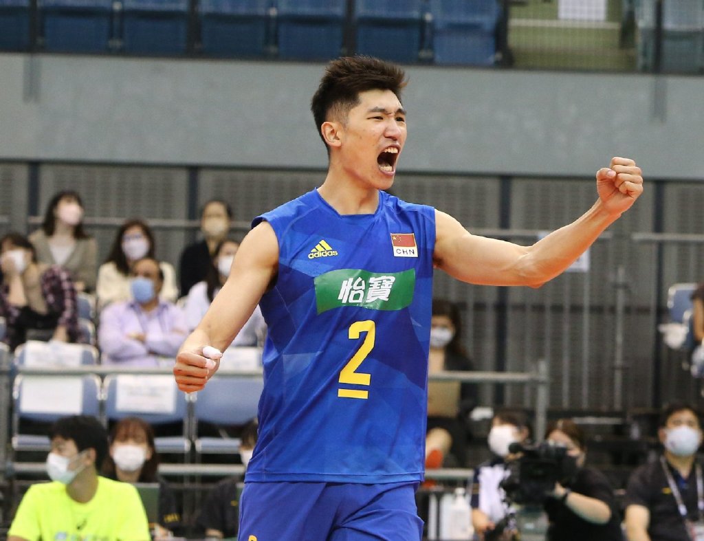 新华社专访中国男排队长江川累足成步锻造自信