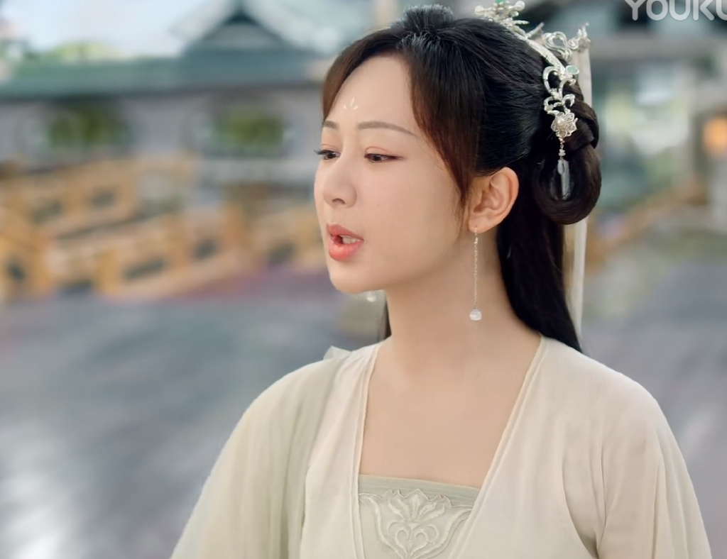 《沉香如屑》首播槽点满满，杨紫被女配吊打，成毅配音太出戏休闲区蓝鸢梦想 - Www.slyday.coM