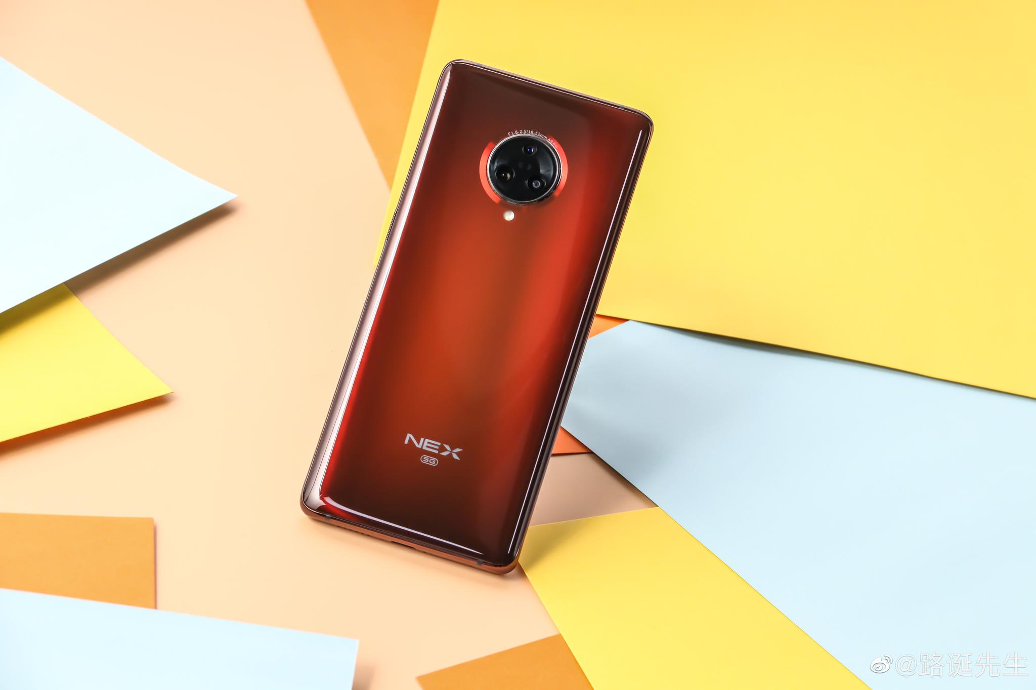 vivo nex3s其他就不谈了,谈了你们说我恰饭,咱就说说这个颜值