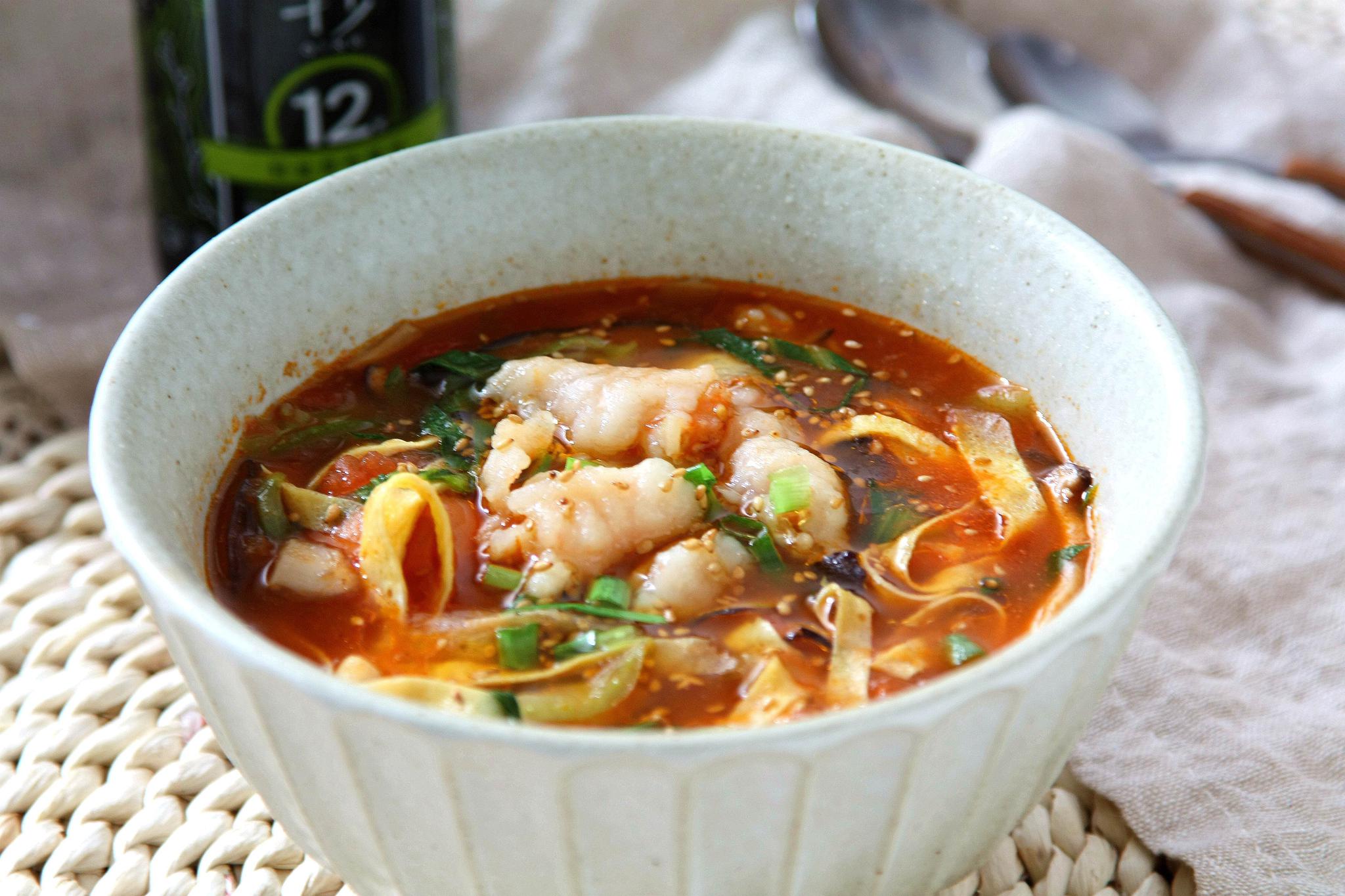 好吃不胖的番茄虾片汤解馋营养高美味嘎嘎香当做晚餐正合适