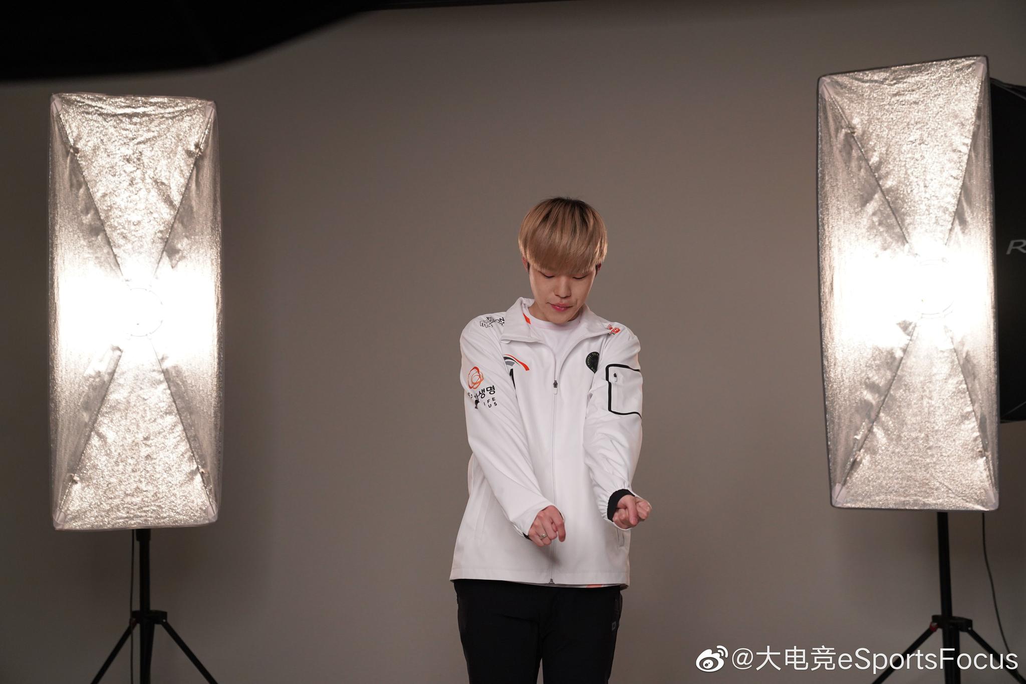 hle分享yohan和chovy的照片～_高清图集_新浪网