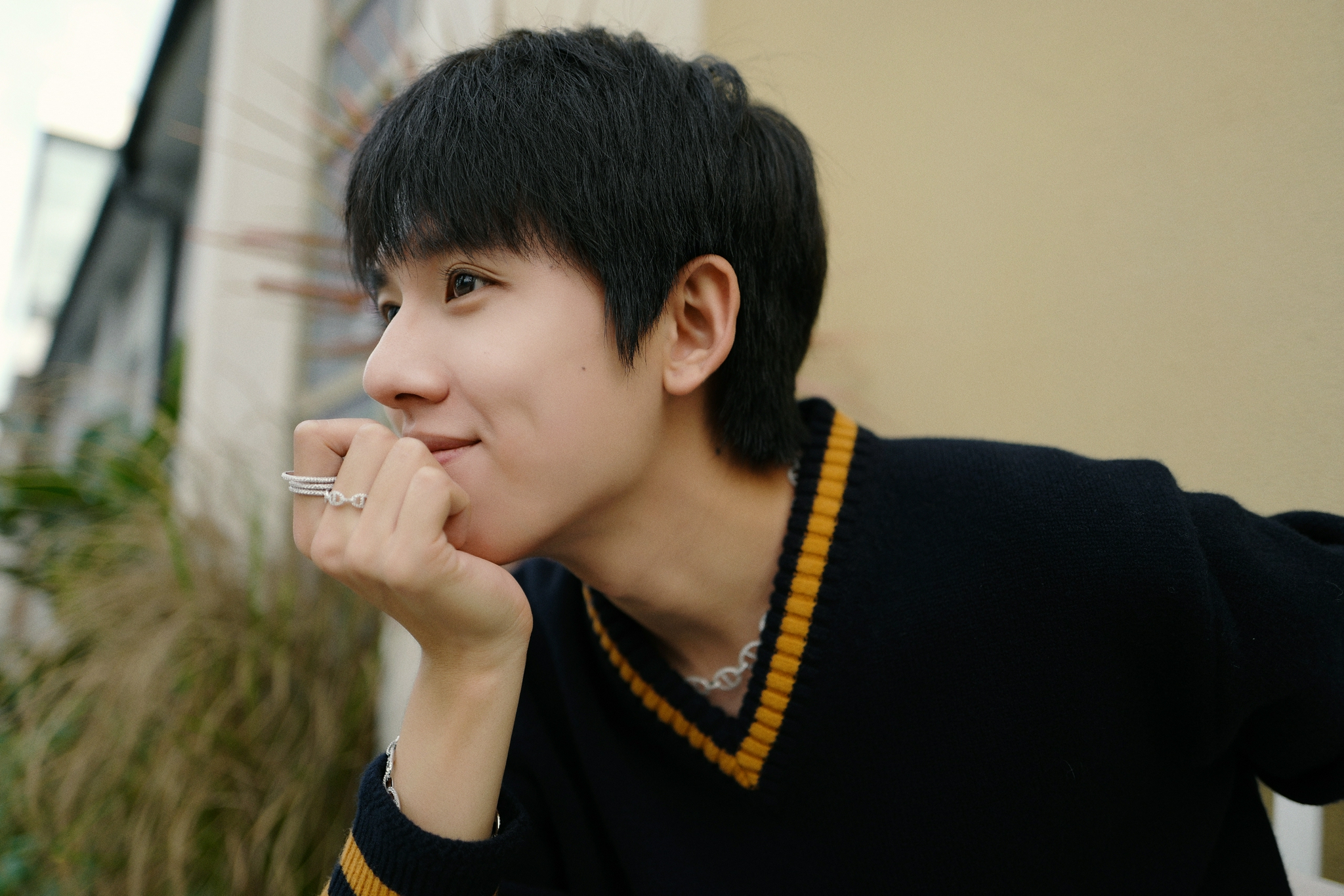 把美好留住,将热爱珍藏～@张耀gala 怼脸写真曝光……__财经头条