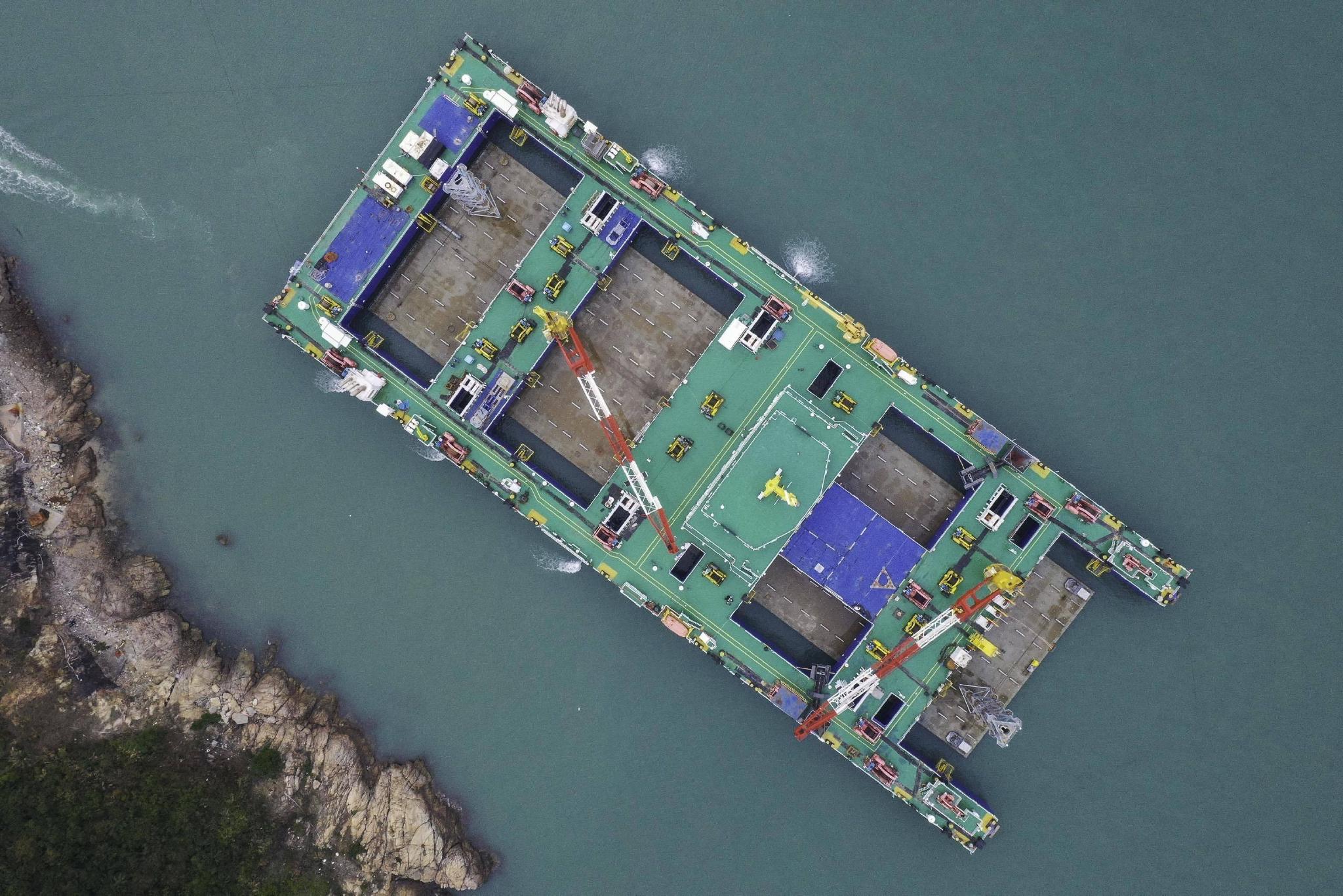 深中通道建成沉管隧道超3000米