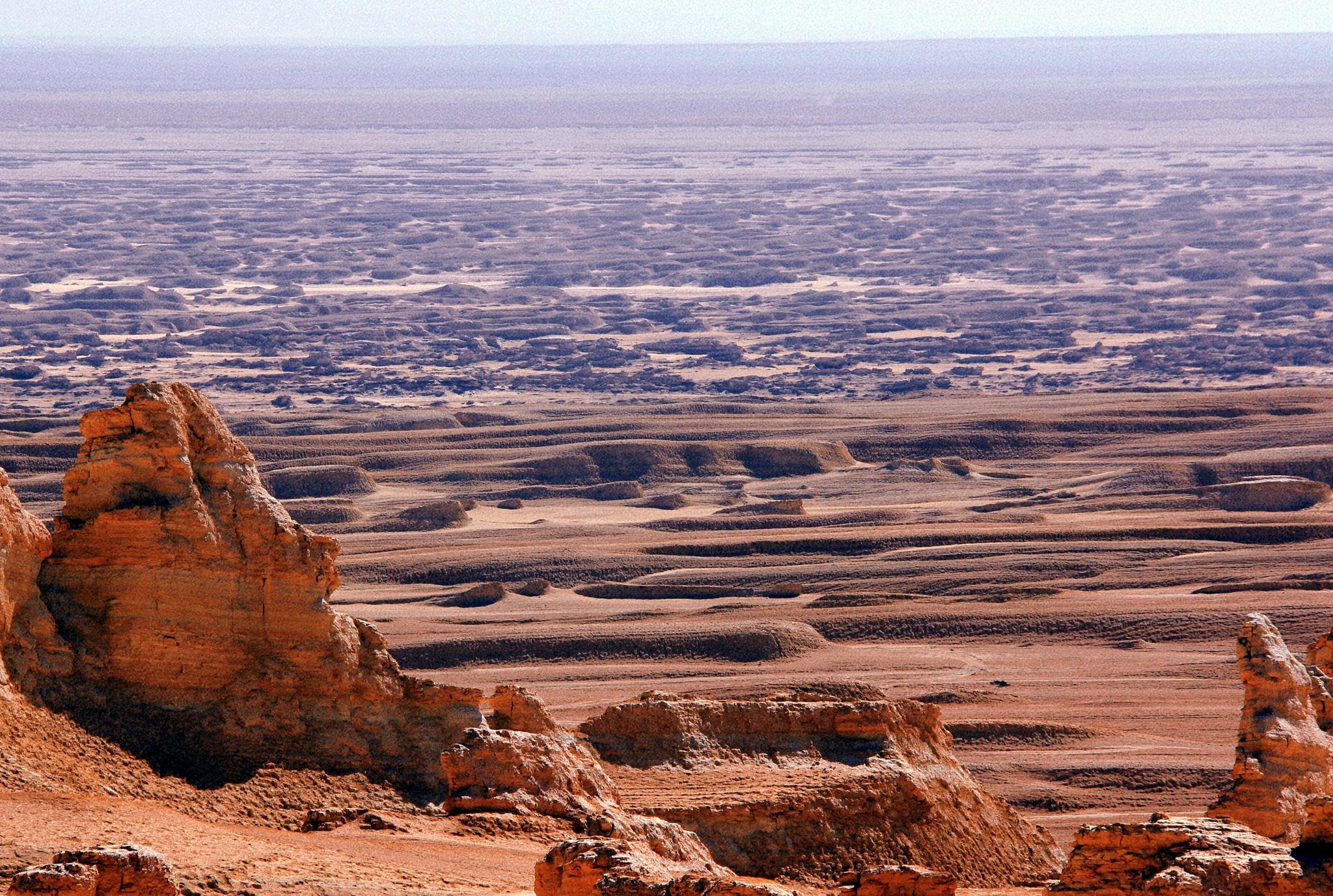 青海俄博梁:"地球上最像火星的地方"|俄博梁|地貌|地球_新浪新闻