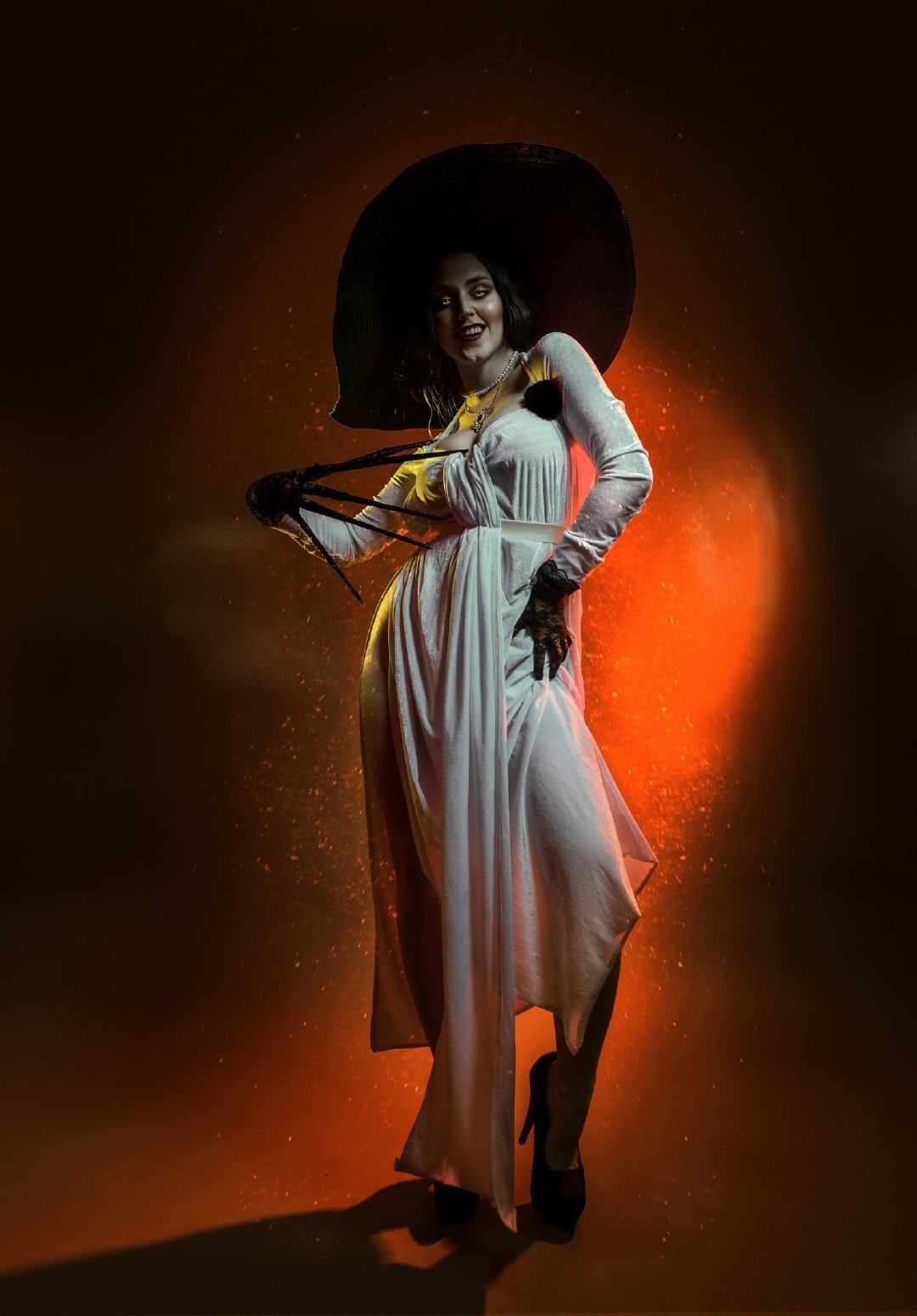 《生化危机8:村庄》 蒂米斯特雷库夫人cos :anna pashko_高清图集