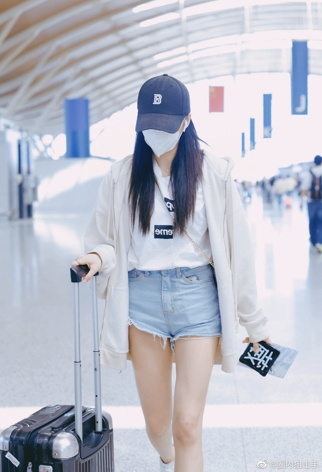 陈昕葳从机场出发去韩国选秀girlsplanet999了