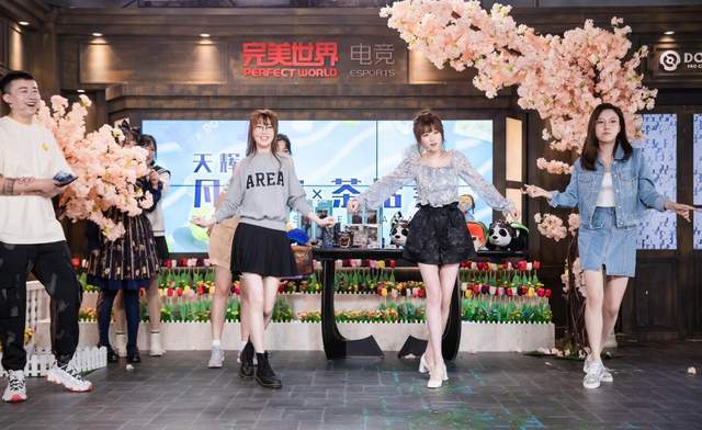 dota2ti10强势回归ams入选主播团女神第六感预测小象是冠军