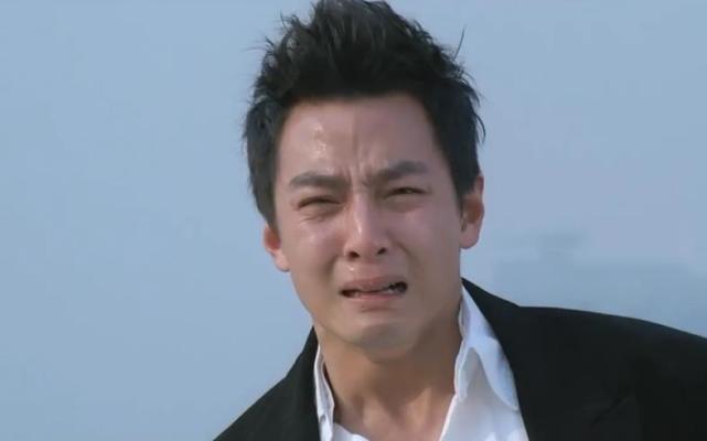 雨衣大盗狂抢4千万,因烟蒂被抓捕,供述称:几百万我会去抢?