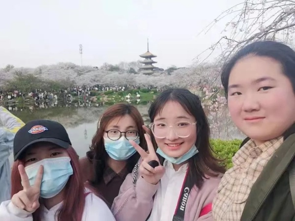 保研寝室＋4，奖学金超20万！休闲区蓝鸢梦想 - Www.slyday.coM