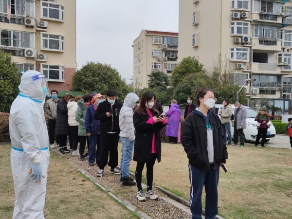 90后上海小伙的抗疫日记：我们都是平凡人，相遇在一个不平凡的时节休闲区蓝鸢梦想 - Www.slyday.coM