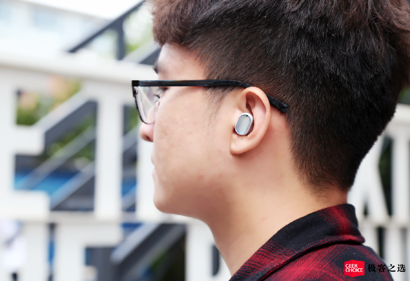 redminote10系列用上67w闪充和康宁最强玻璃性价比满分