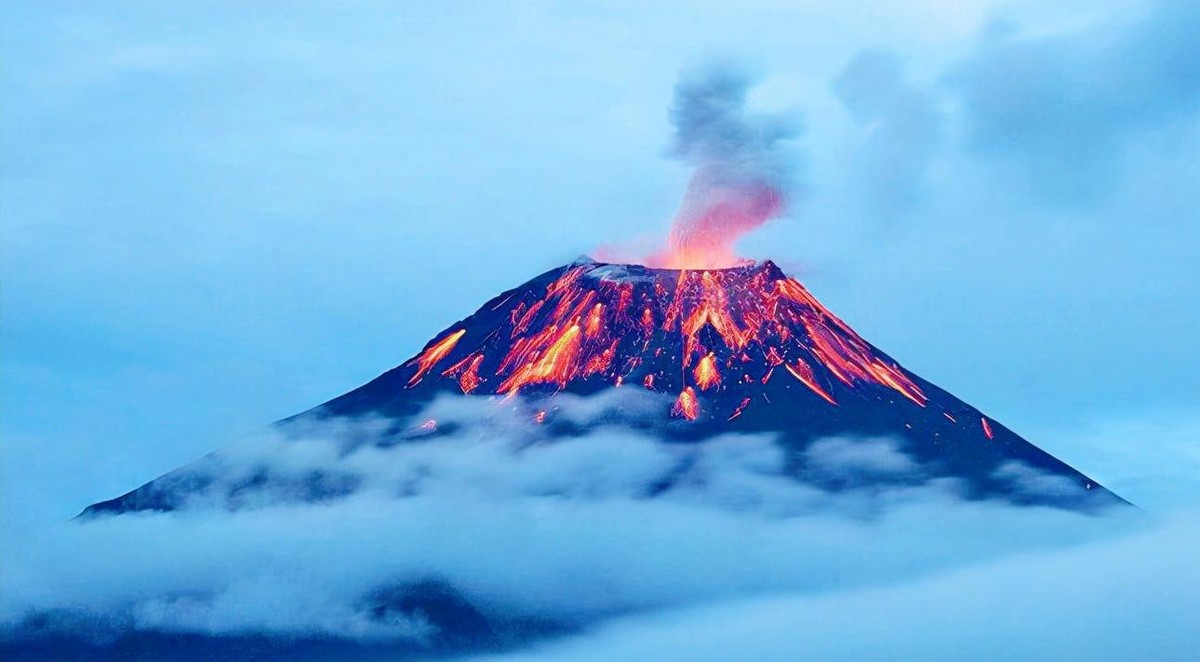 “赶紧搬家!”炸锅,日本7小时连发4次地震,富士山要爆发了?休闲区蓝鸢梦想 - Www.slyday.coM “赶紧搬家!”炸锅,日本7小时连发4次地震,富士山要爆发了?休闲区蓝鸢梦想 - Www.slyday.coM
