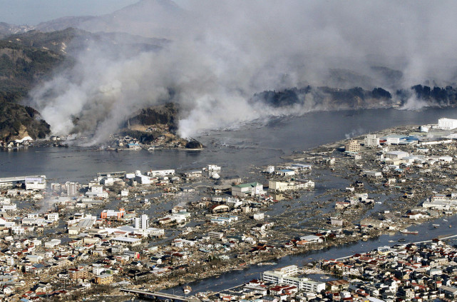 十年之殇东日本大地震的毁灭与重生
