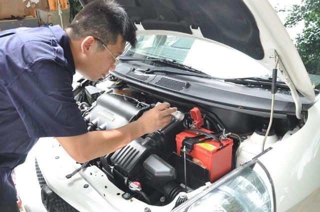 原创二手车市场有很多看上去很新的“准新车”，能买吗？看完你就懂了休闲区蓝鸢梦想 - Www.slyday.coM