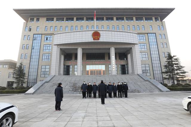 "讨薪专场",房县人民法院执行行动再亮利剑|房县|干警|欠薪_新浪新闻