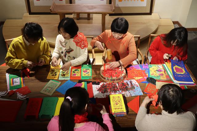 过门笺:门楣上的中国年味|莒县|于红|新华网_新浪新闻