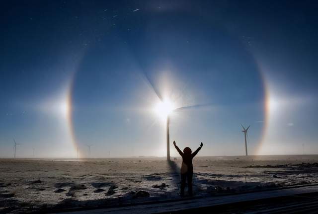 谁说"天无二日"?陕西商洛就出现了两个太阳,与其他幻日很不同