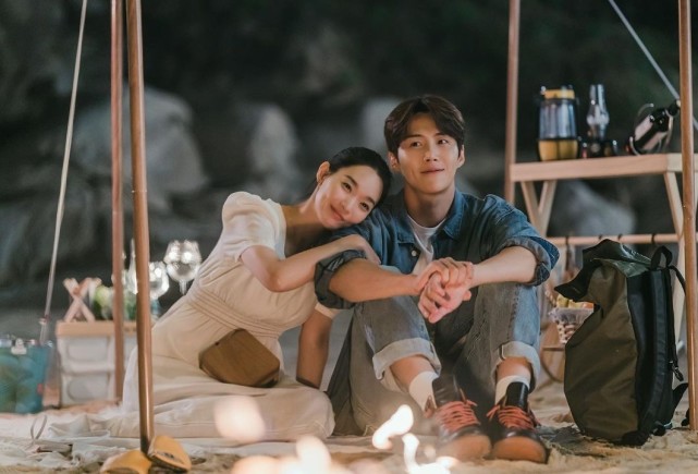 跟着申敏儿新剧学穿搭吧！独属于大女人的可爱，实在是太戳人心了休闲区蓝鸢梦想 - Www.slyday.coM