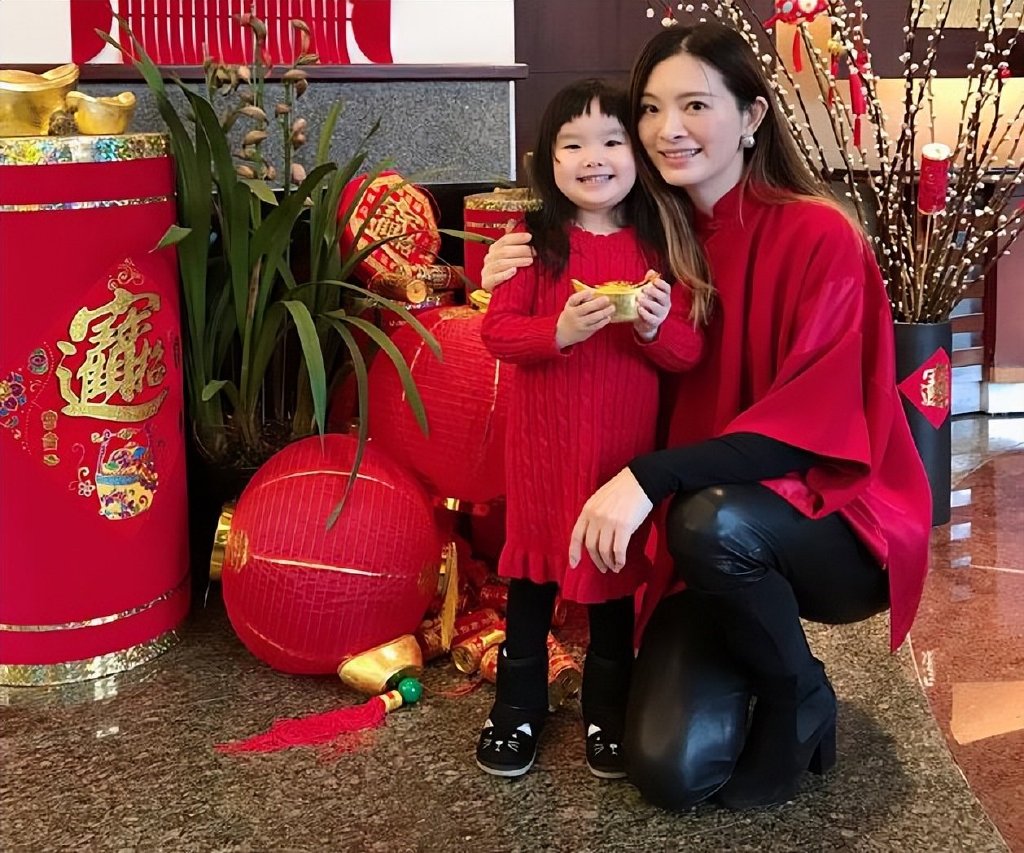 刘真女儿6岁生日,已知妈妈不在人世,辛龙也走出了悲痛事件|辛龙|刘真