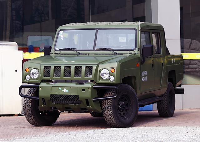 全系24t动力标配四驱新款北汽勇士皮卡版亮相