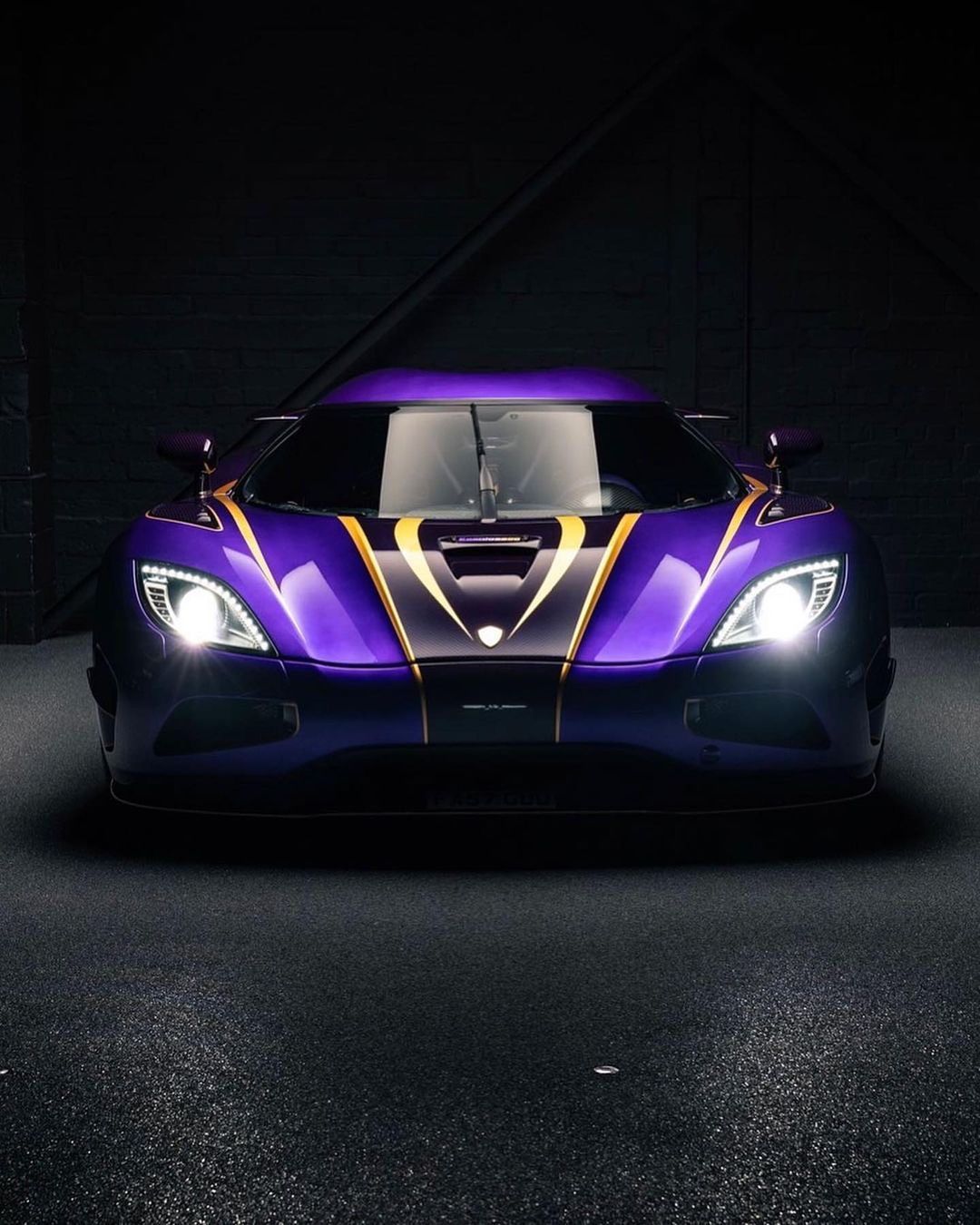 柯尼塞格最知名的一台agera r:紫金!