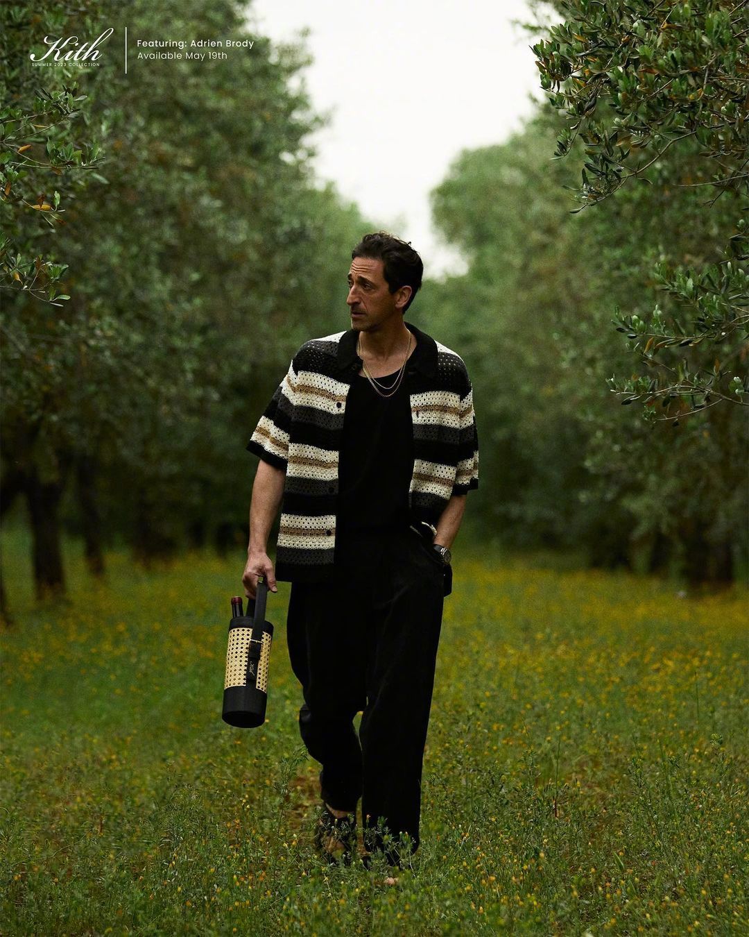 奥斯卡影帝阿德里安-布劳迪为kith 2023 summer系列拍摄广告