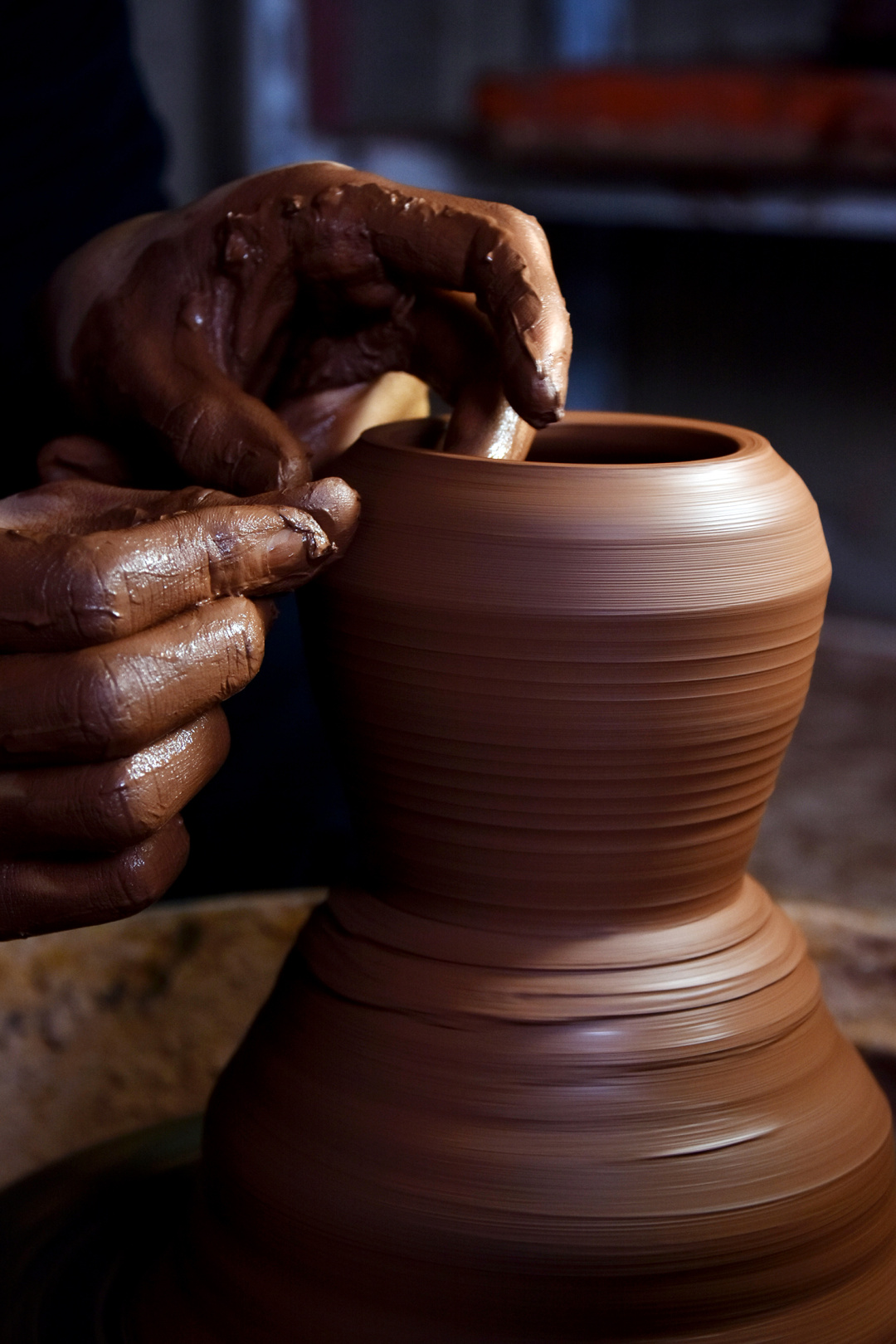 她的梦想是把广西向世界展现 | 非遗坭兴陶文创