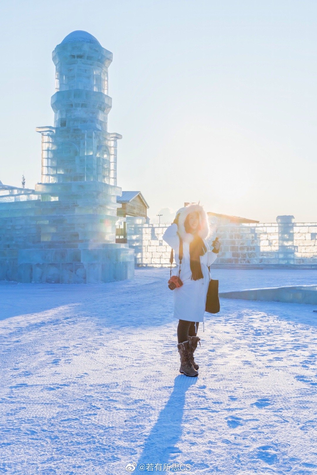 【携程攻略】哈尔滨哈尔滨冰雪大世界景点,冰雕、雪雕、冰灯、冰滑梯，真的是让人眼花缭乱～白天和夜间执行不同…