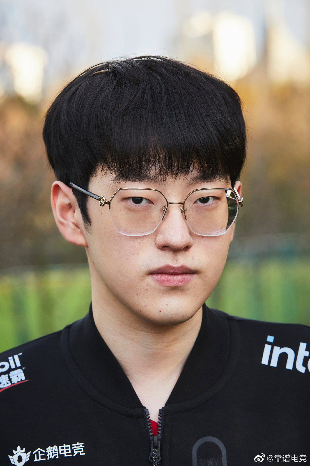 edg选手证件照x冰岛限定版