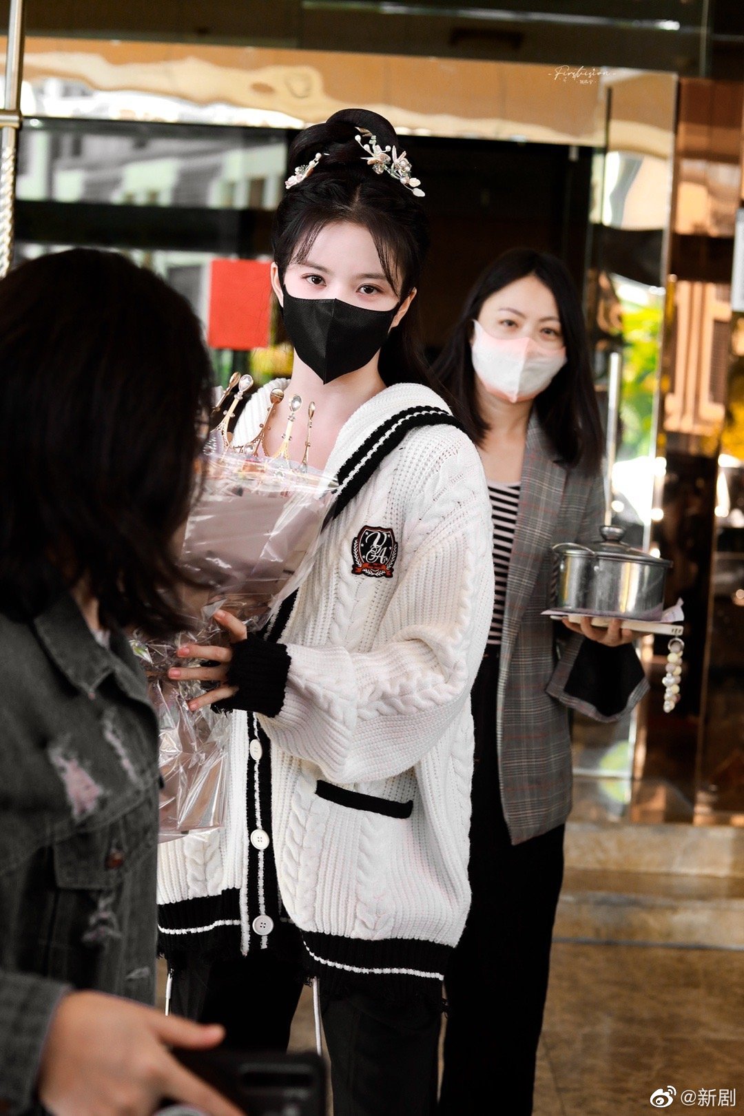 刘些宁客串《长风渡》出妆路透,剧中饰演第一美人洛依水……