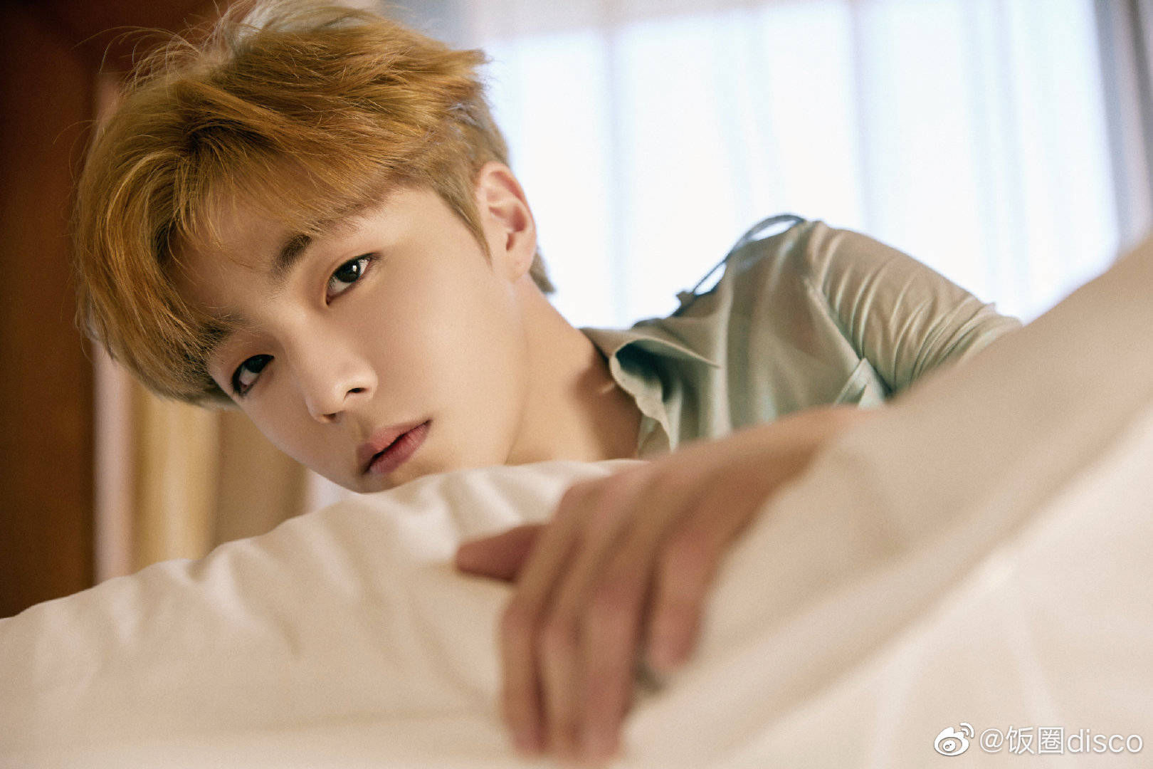 金发的陈立农真的有小王子既视感!