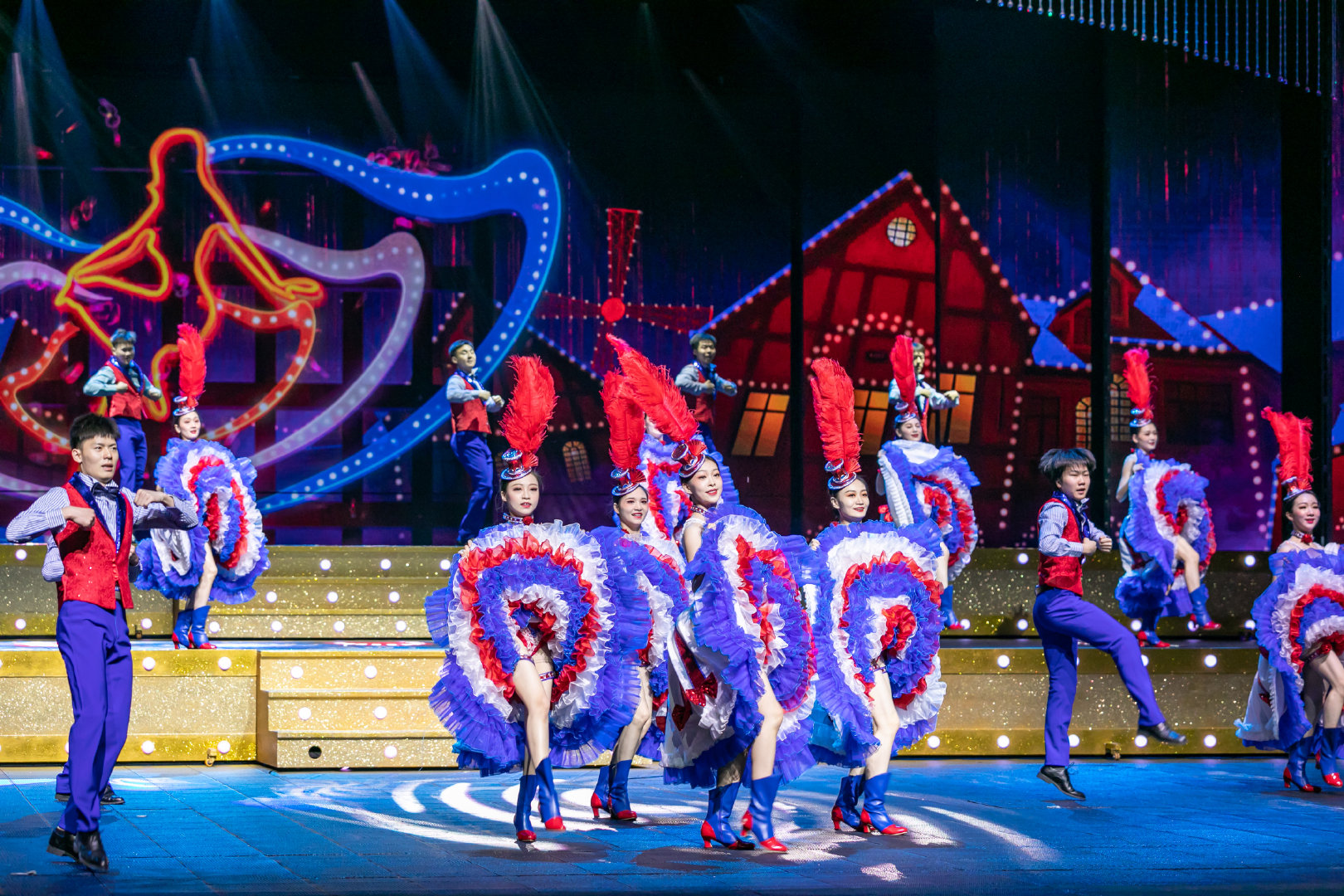 上海旅行必打卡上海宋城演出看秀拍照美食一个都不落