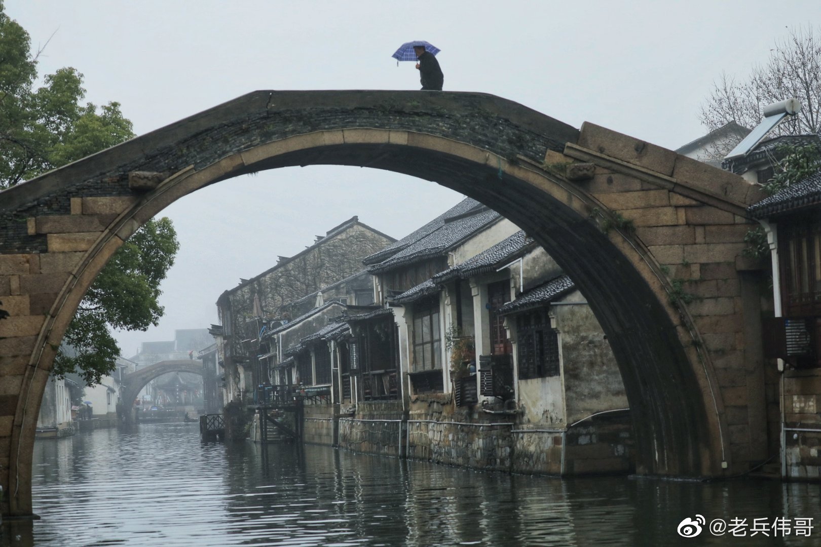 一场春雨过后,湖州南浔古镇烟雨迷蒙——春雨江南爱意绵绵……__财经头条