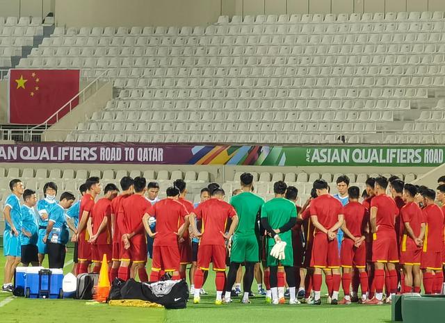 国足明日凌晨迎战越南，范志毅当年的调侃是否会成魔咒？休闲区蓝鸢梦想 - Www.slyday.coM