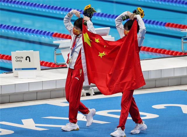 稳稳的金牌!女子双人10米台强势夺冠丨直击东京奥运会,现场高清图集