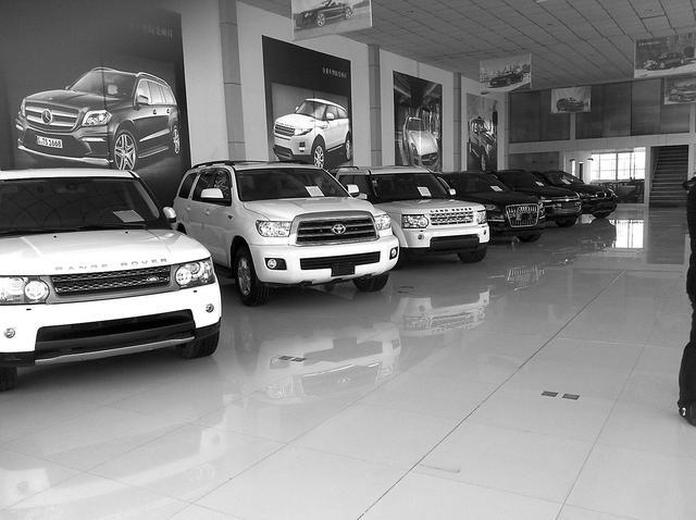 原创二手车市场有很多看上去很新的“准新车”，能买吗？看完你就懂了休闲区蓝鸢梦想 - Www.slyday.coM