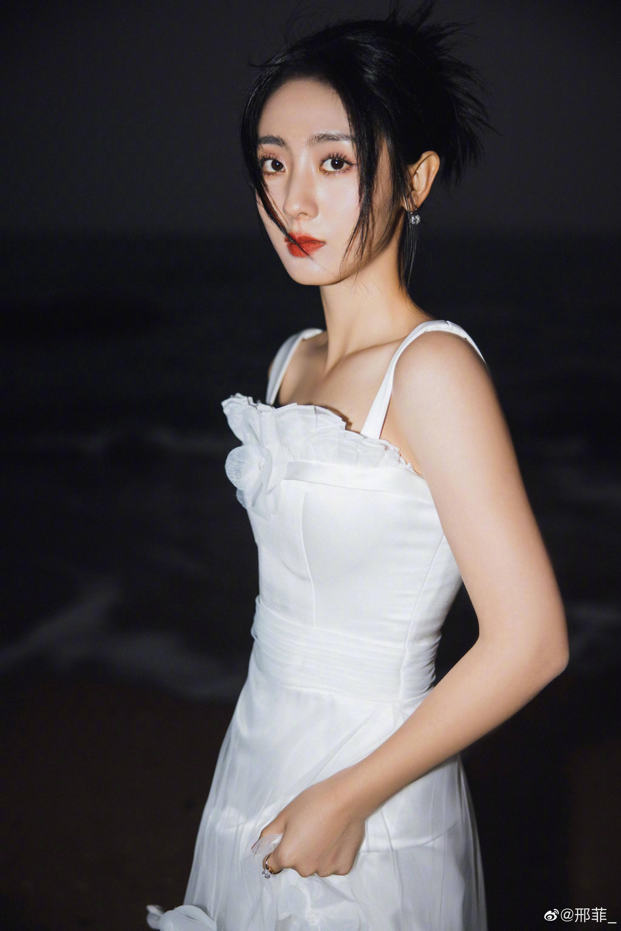 倪妮[超话]##张小斐[超话]##张子枫[超话]##沈月[超话]##邢菲[超籡