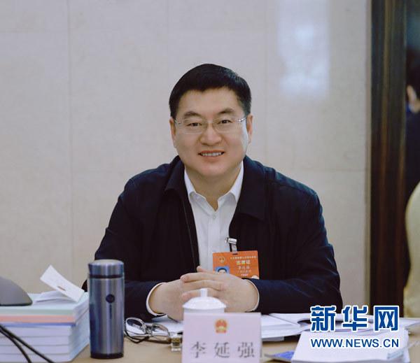 图为全国人大代表,防城港市委书记李延强.