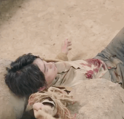 新剧《重启之极海听雷》曝光预告,大家都被"吴邪吐血"戳到