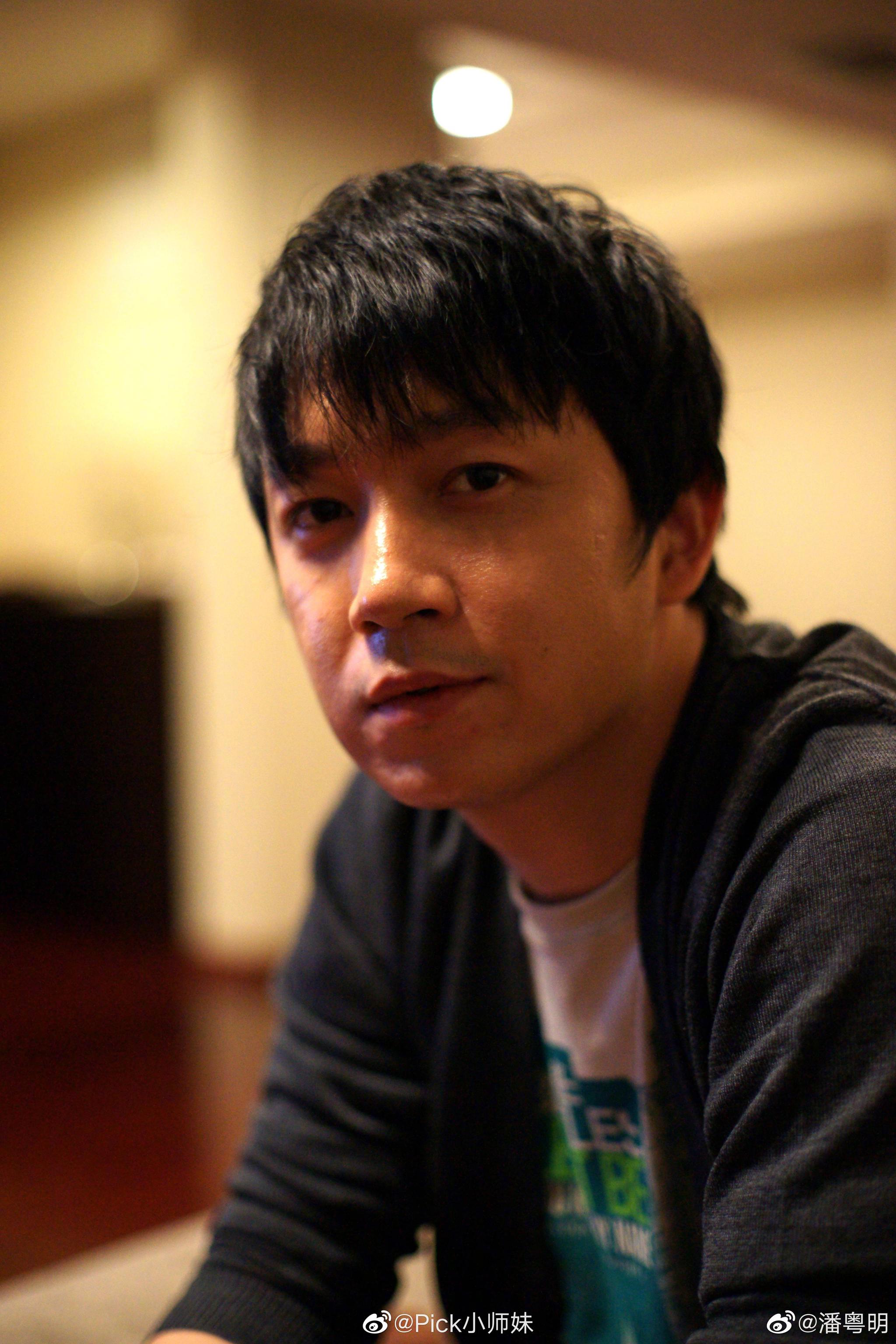 乔晶晶前男友:季肖冰乔晶晶闺蜜陈雪:吴倩乔晶晶经纪人:胡可关在老婆