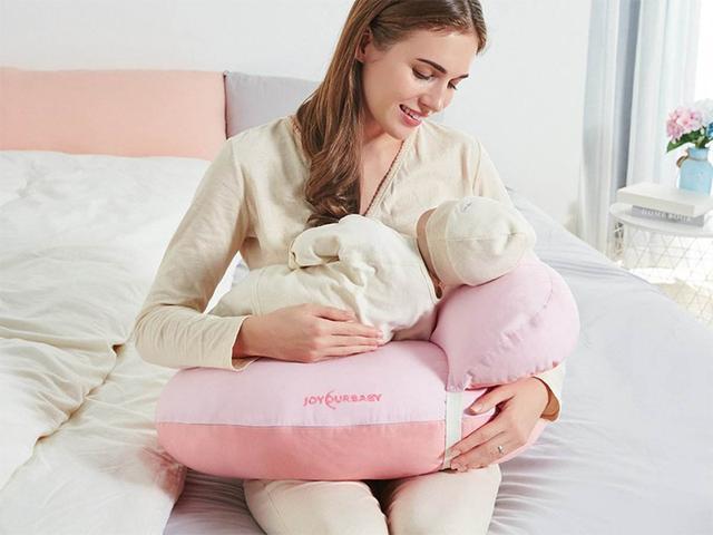 宝宝吃奶总呛奶咳嗽几声就好了,对孩子有啥影响吗?