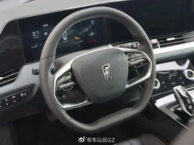 2.0T大对决 星瑞遇强敌 竟然价格都没优势