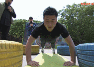 小毕哥带来青春“回忆杀”，有没有击中你的心！休闲区蓝鸢梦想 - Www.slyday.coM