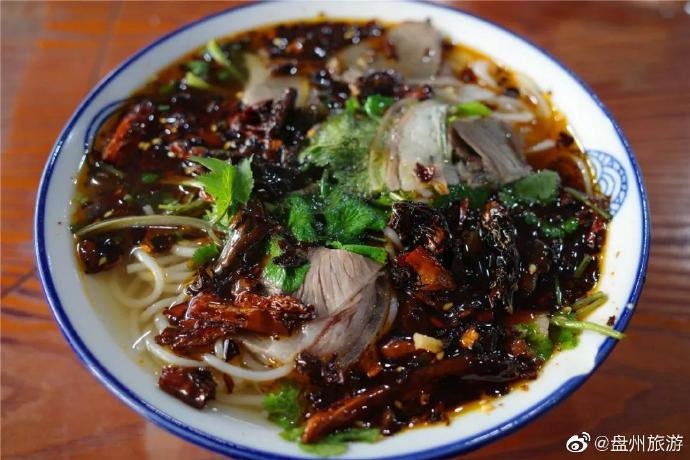 贵州"凉都"正式迈入高铁时代,走!带你一起去吃吃喝喝!